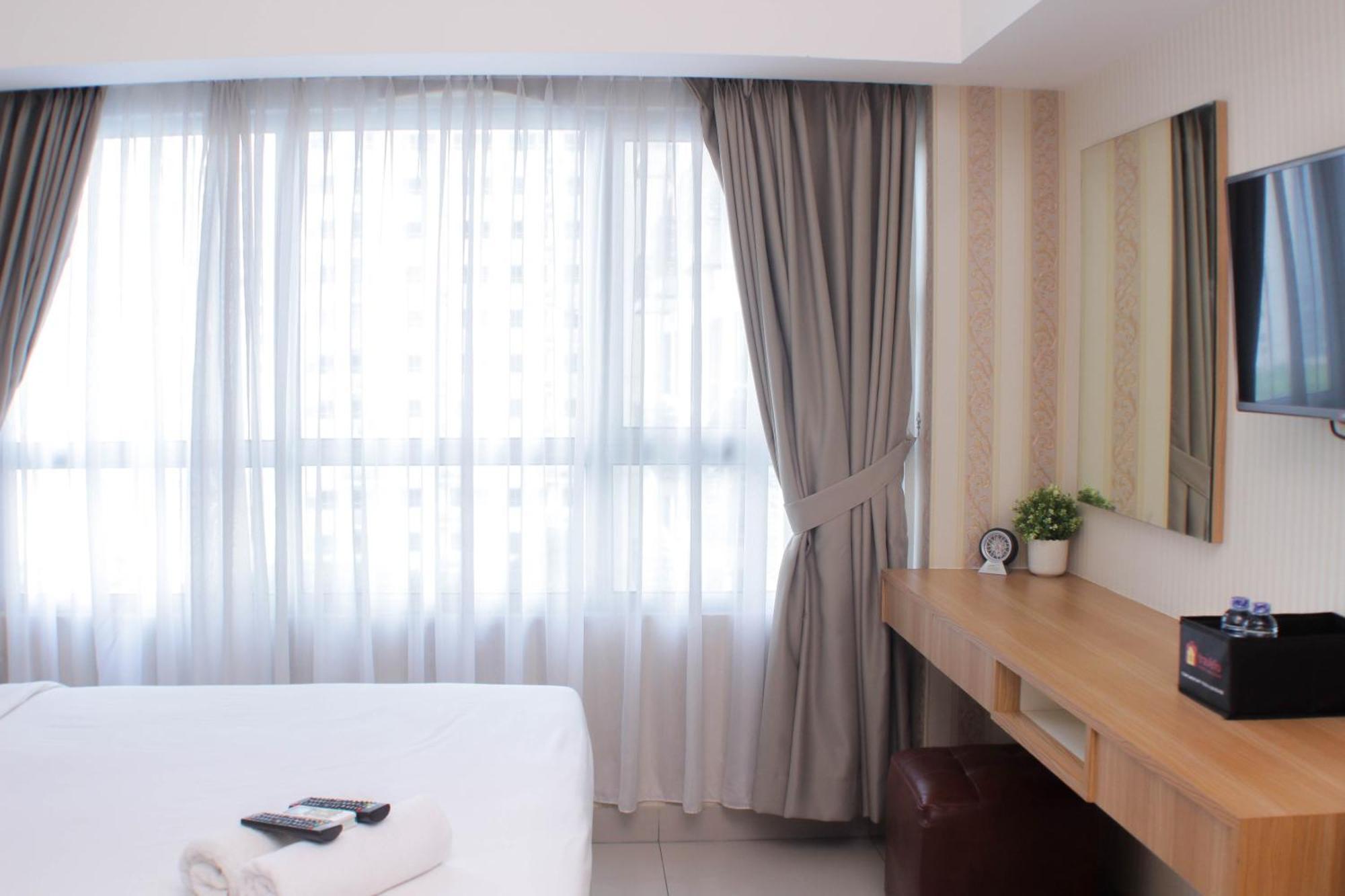Warm And Homey At Springlake Summarecon By Travelio *